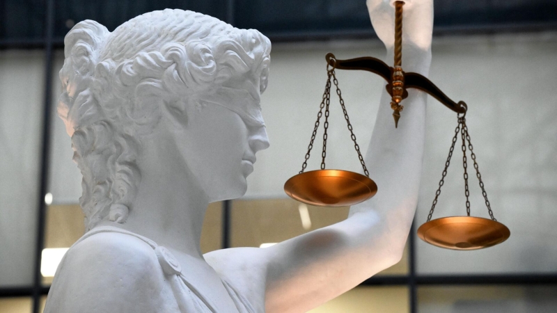 В Забайкалье задержали китайца, пытавшегося вывезти 15 слитков с золотом