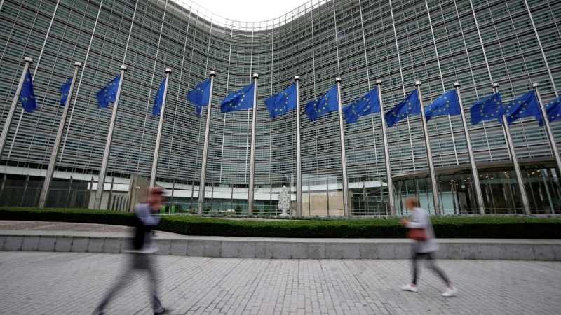 Россия готовит ответные действия на блокировку активов, заявили в МИД