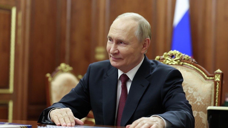 Мальчик, чью мечту исполнил Путин, пообещал прислать президенту подарок