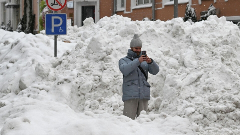 Метеоролог объяснила, почему циклон принес столько снега в Москву