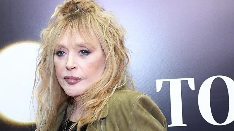 Суд вернул ветерану Афганистана его иск к Пугачевой