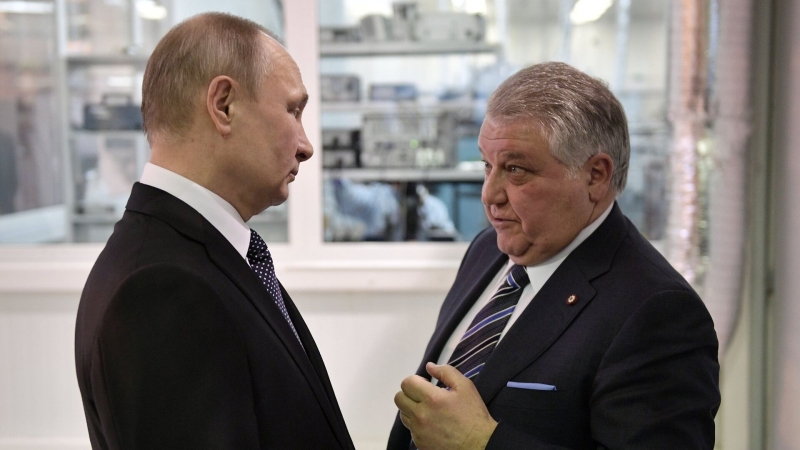 Путин посоветовал Ковальчуку не спешить с обменом технологиями с США